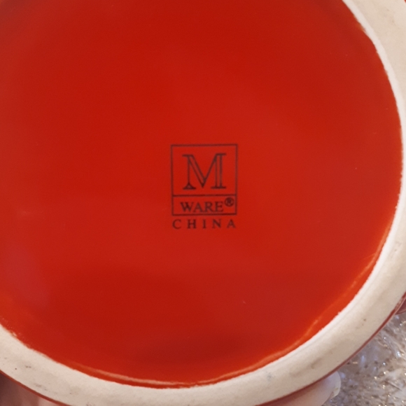 red ceramic Louisville mug - Picture 5 of 8